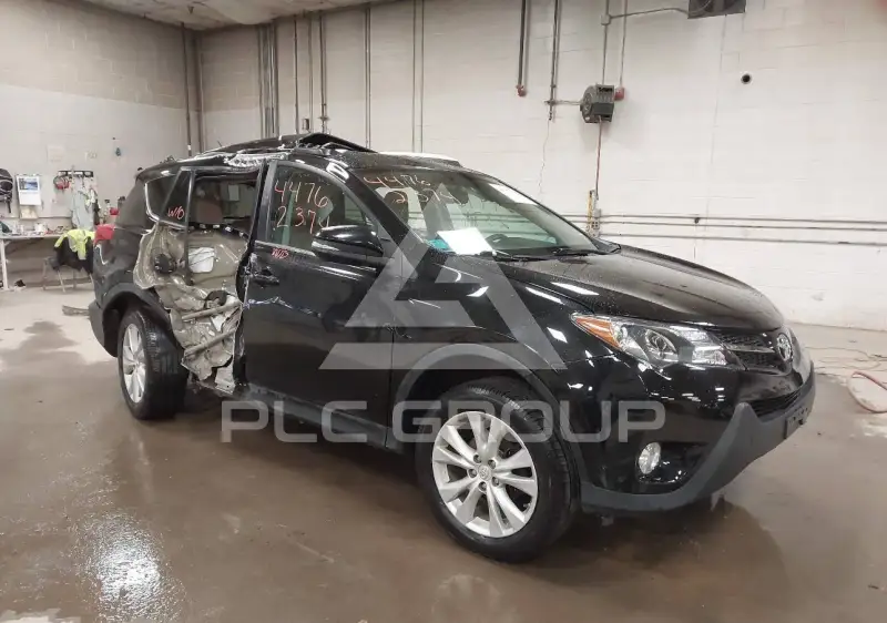 2015 Toyota RAV4 фото