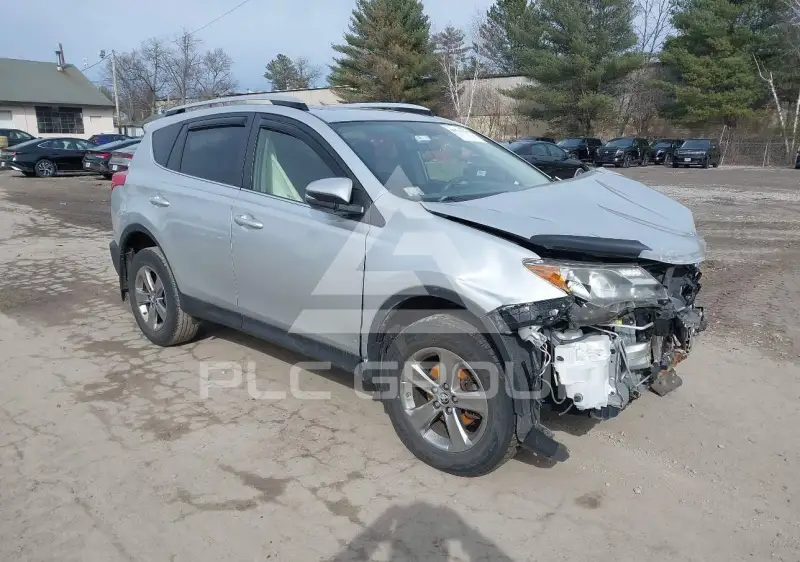 2015 Toyota RAV4 photo