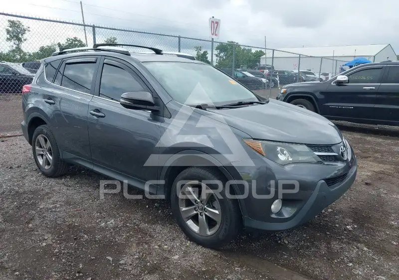 2015 Toyota RAV4 фото