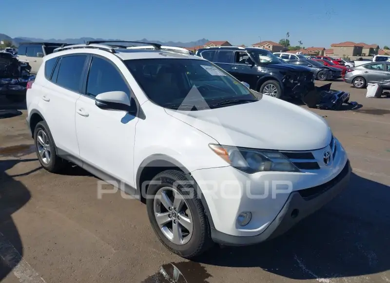 2015 Toyota RAV4 photo
