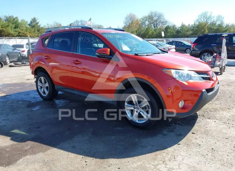 2015 Toyota RAV4 фото