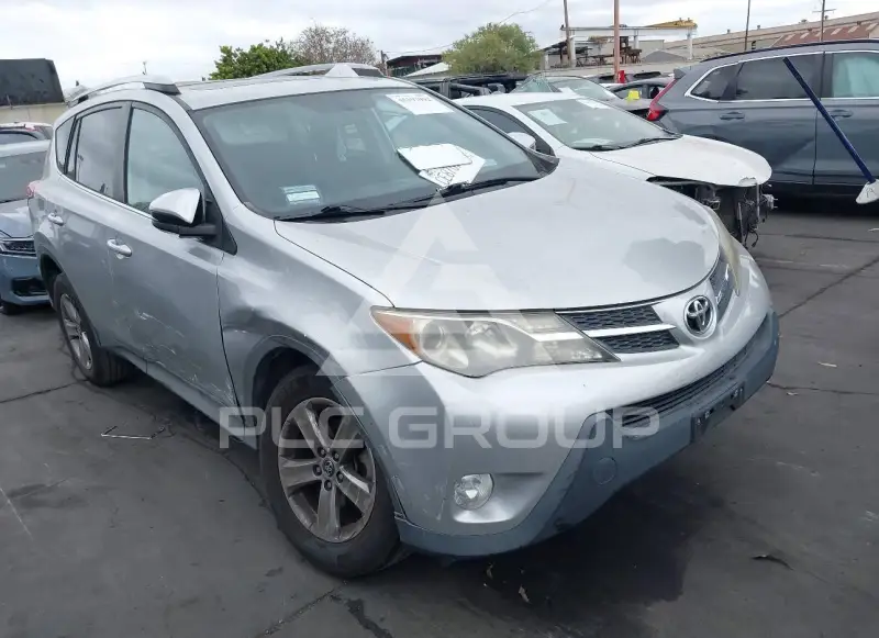 2015 Toyota RAV4 фото