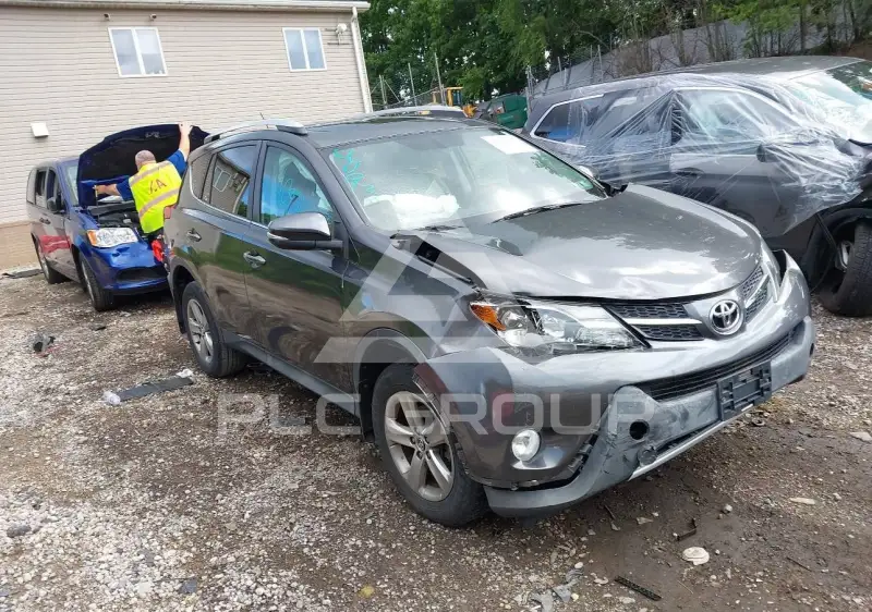 2015 Toyota RAV4 photo
