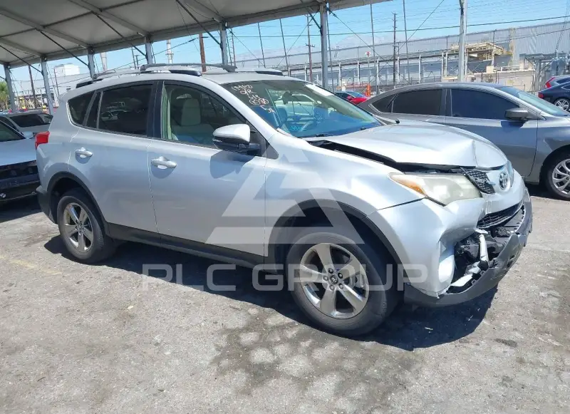 2015 Toyota RAV4 photo