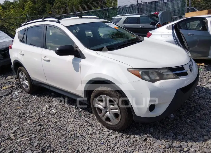 2015 Toyota RAV4 фото