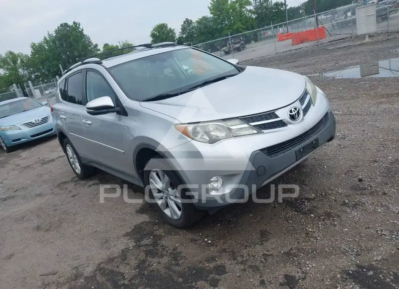 2015 Toyota RAV4 фото