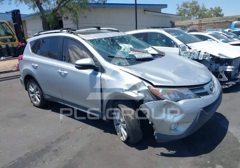 2015 Toyota RAV4 фото