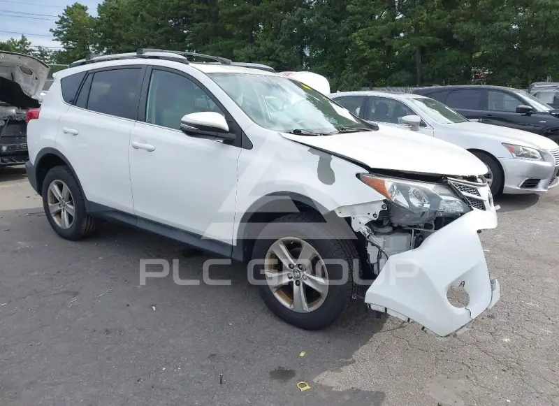 2015 Toyota RAV4 фото
