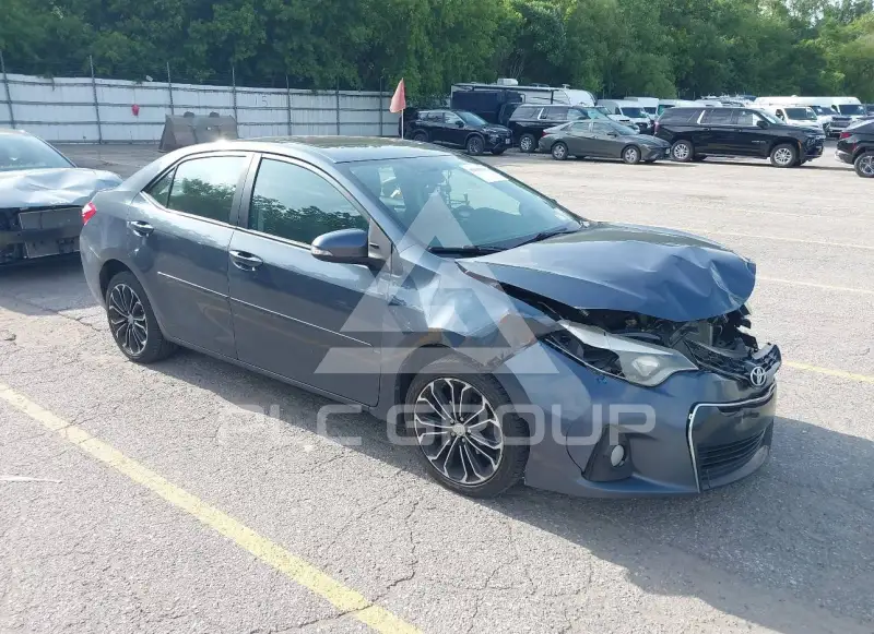 2015 Toyota COROLLA фото