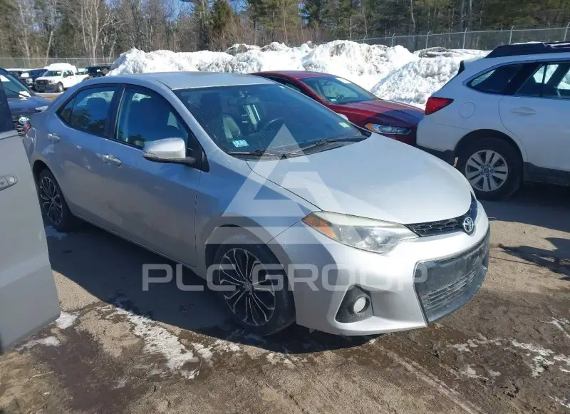 2015 Toyota COROLLA фото