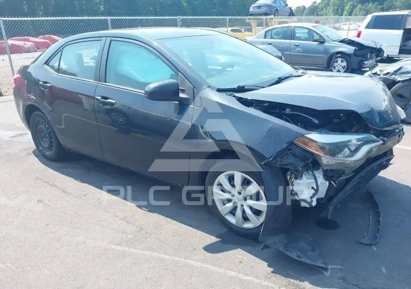 2015 Toyota COROLLA фото