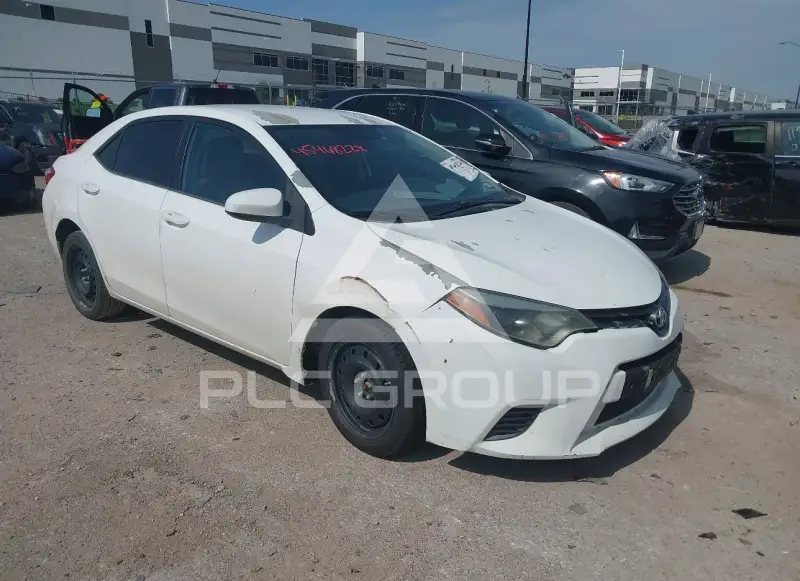 2015 Toyota COROLLA фото