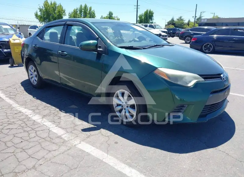 2015 Toyota COROLLA фото