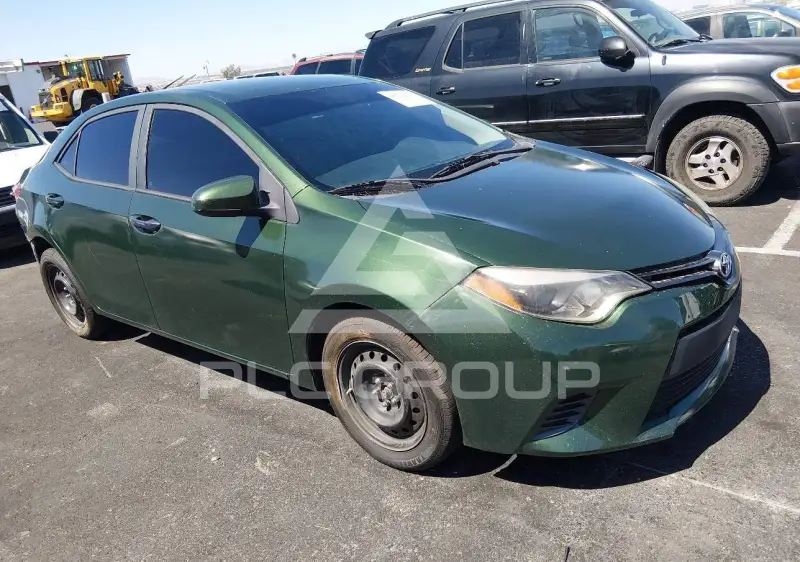2015 Toyota COROLLA фото