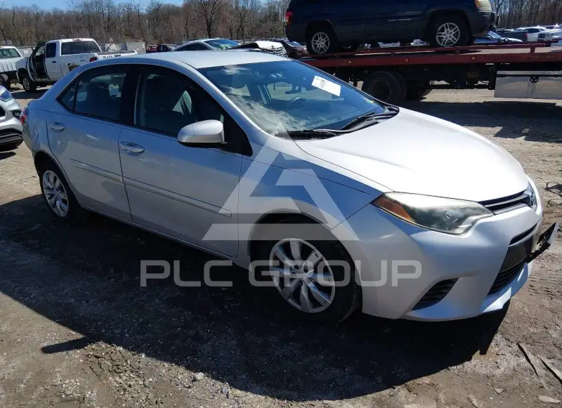 2015 Toyota COROLLA фото