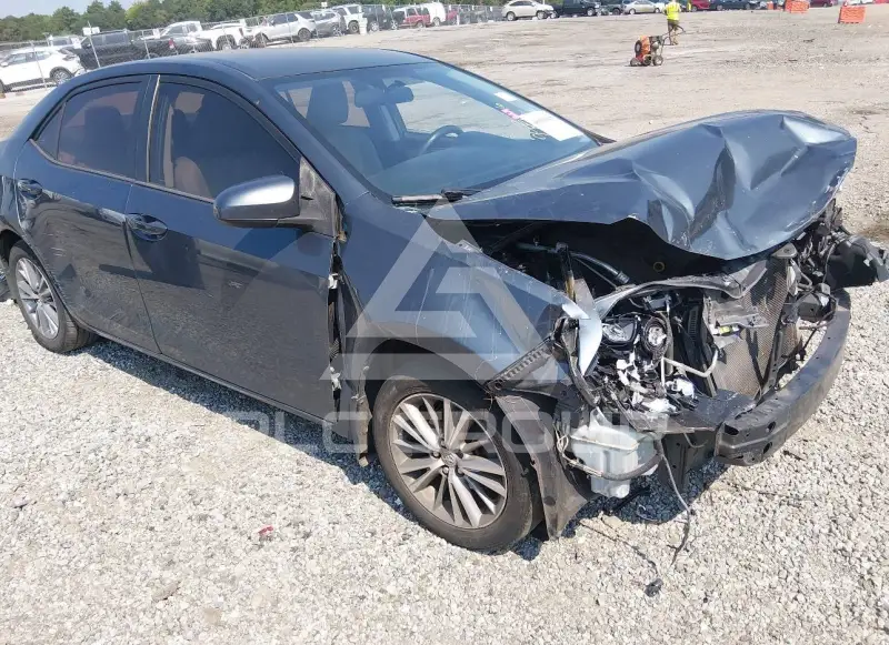 2015 Toyota COROLLA фото