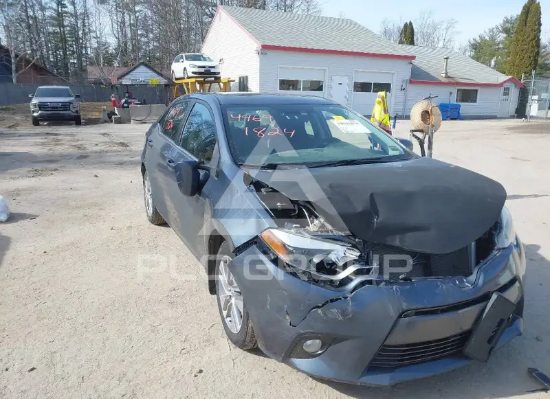 2015 Toyota COROLLA фото
