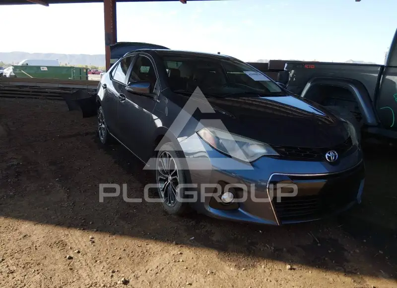 2015 Toyota COROLLA фото