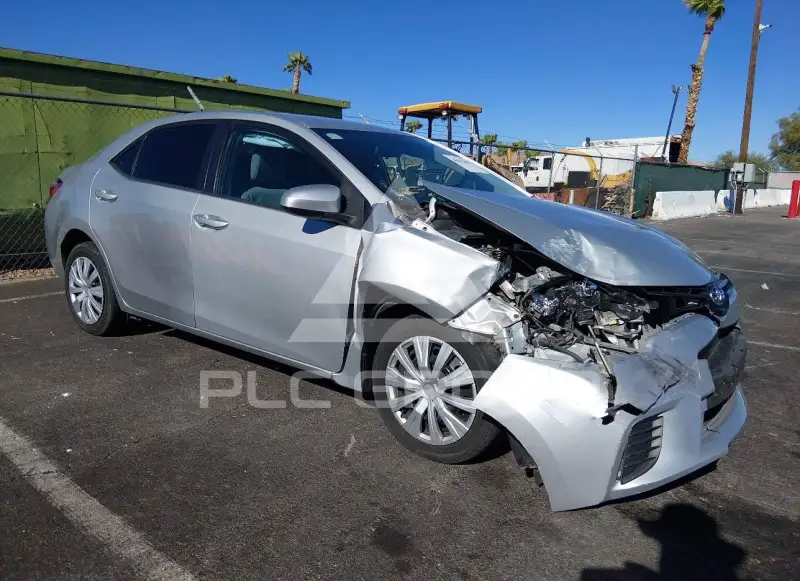 2015 Toyota COROLLA фото