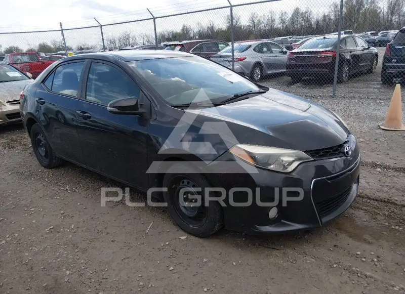 2015 Toyota COROLLA фото