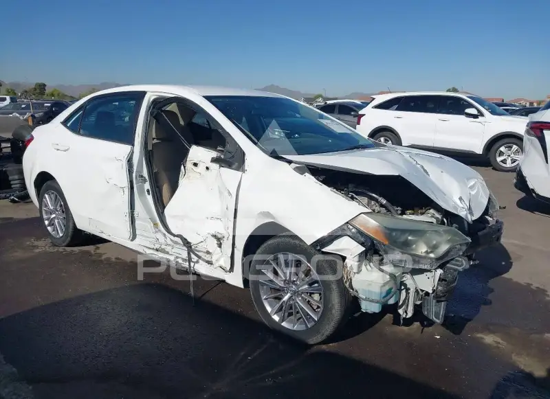 2015 Toyota COROLLA фото