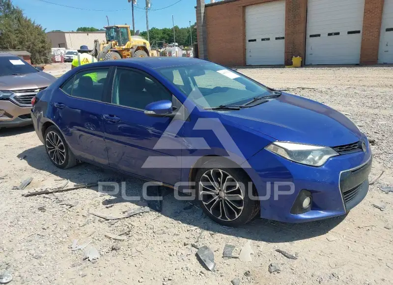 2015 Toyota COROLLA фото