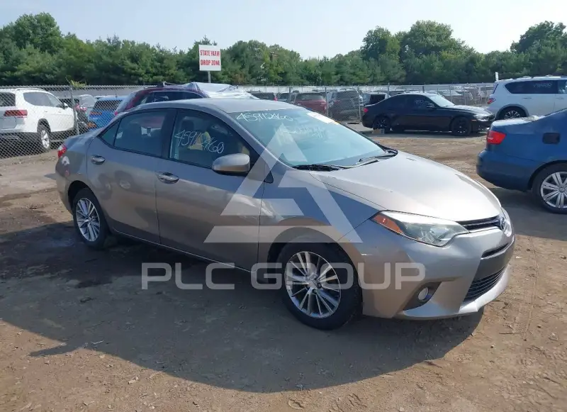 2015 Toyota COROLLA фото
