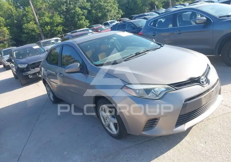 2015 Toyota COROLLA фото