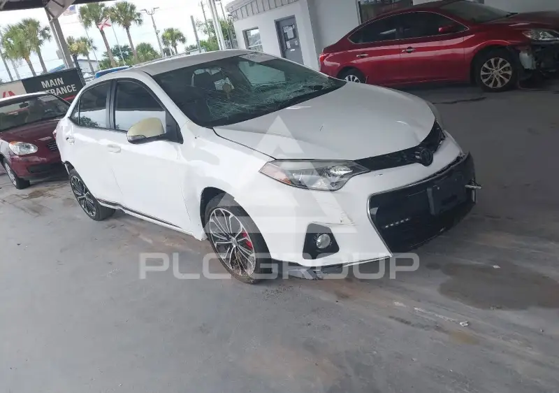 2015 Toyota COROLLA фото