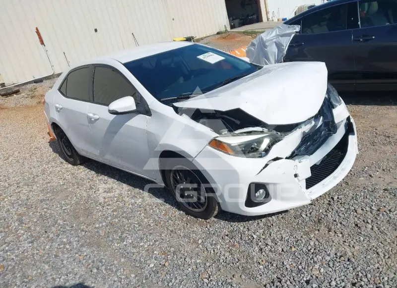 2015 Toyota COROLLA фото