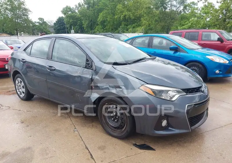 2015 Toyota COROLLA фото