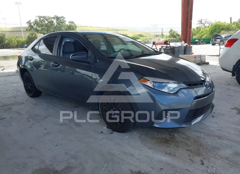2015 Toyota COROLLA фото