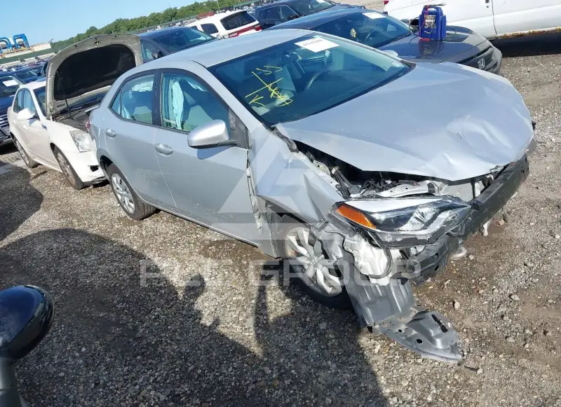 2015 Toyota COROLLA фото