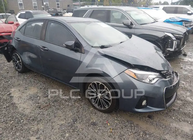 2015 Toyota COROLLA фото