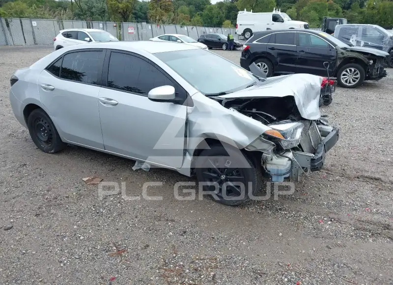 2015 Toyota COROLLA фото