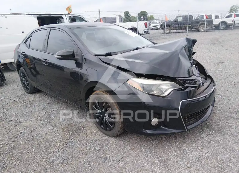 2015 Toyota COROLLA фото