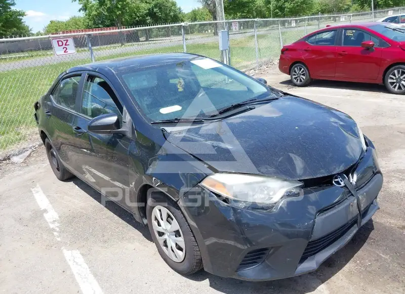 2015 Toyota COROLLA фото