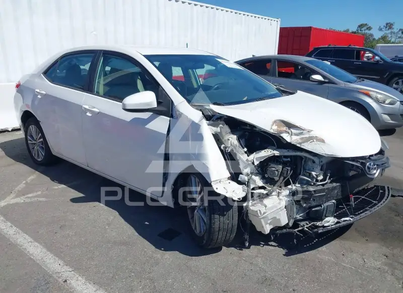 2015 Toyota COROLLA фото