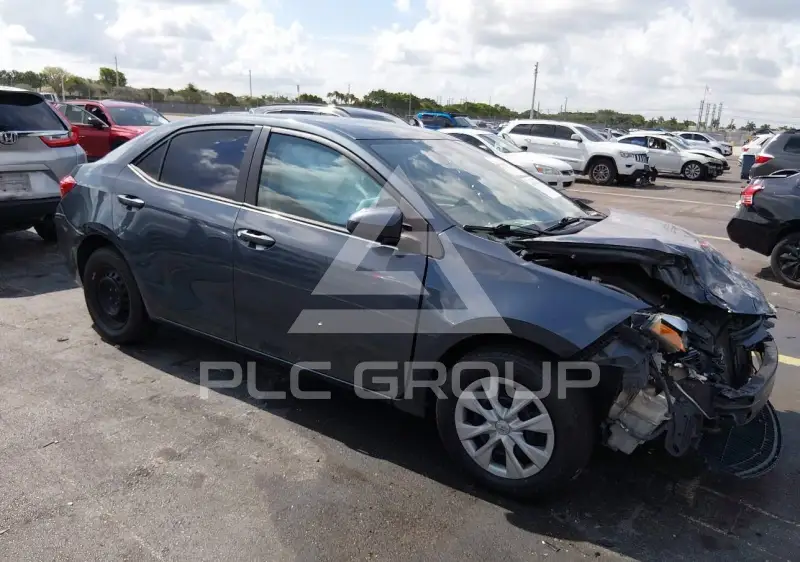 2015 Toyota COROLLA фото