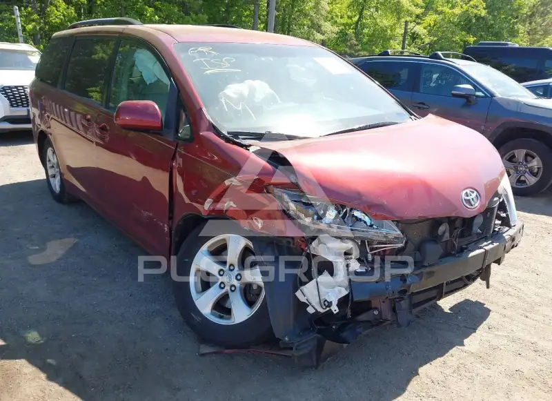 2015 Toyota SIENNA фото
