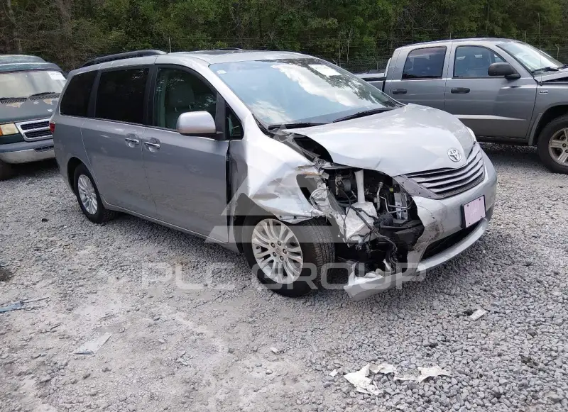 2015 Toyota SIENNA фото