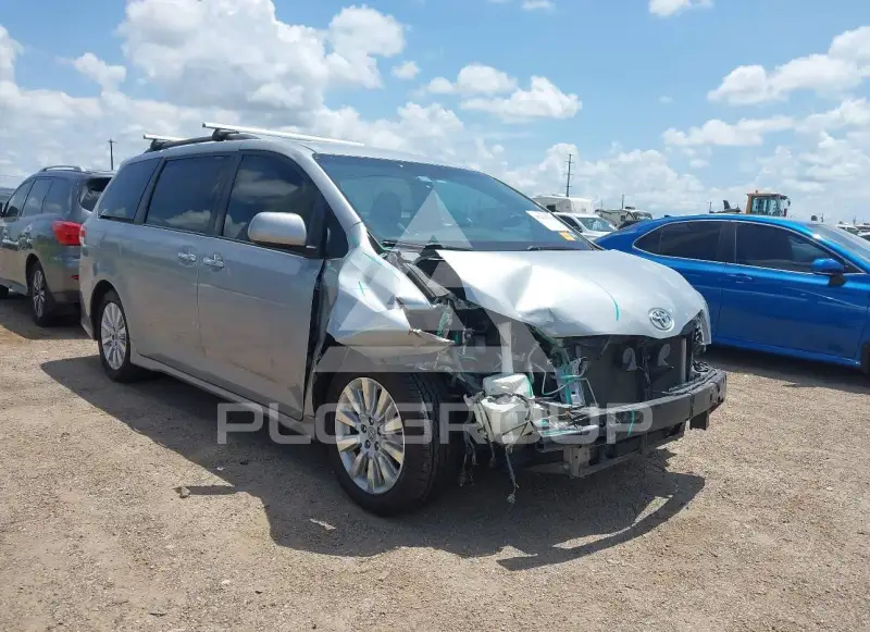 2015 Toyota SIENNA фото