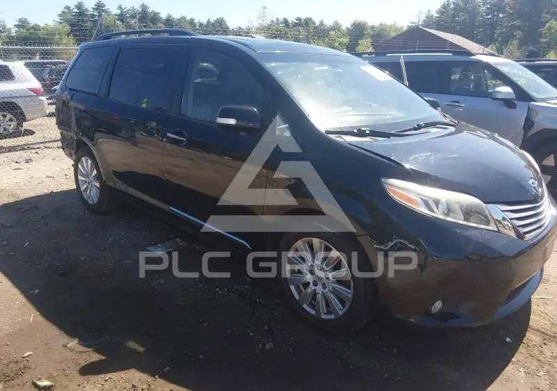 2015 Toyota SIENNA фото