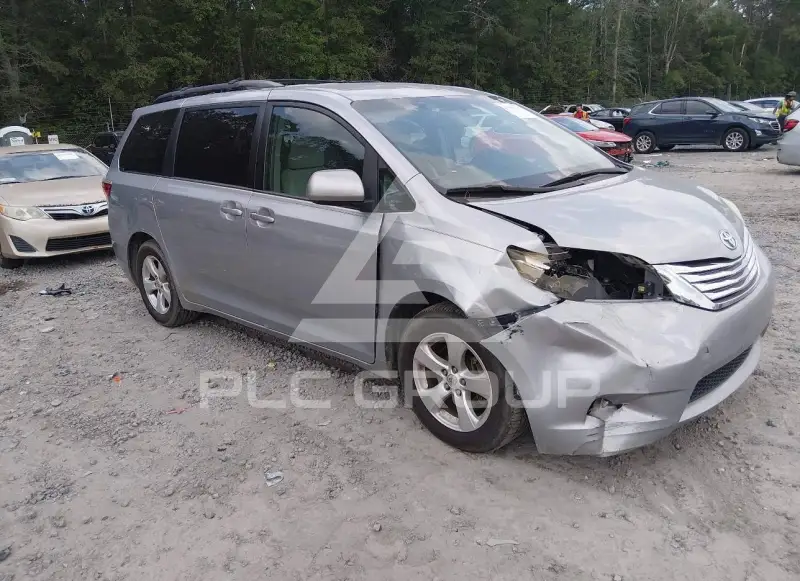 2015 Toyota SIENNA фото