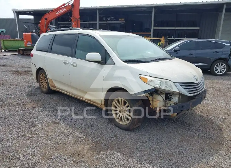2015 Toyota SIENNA фото