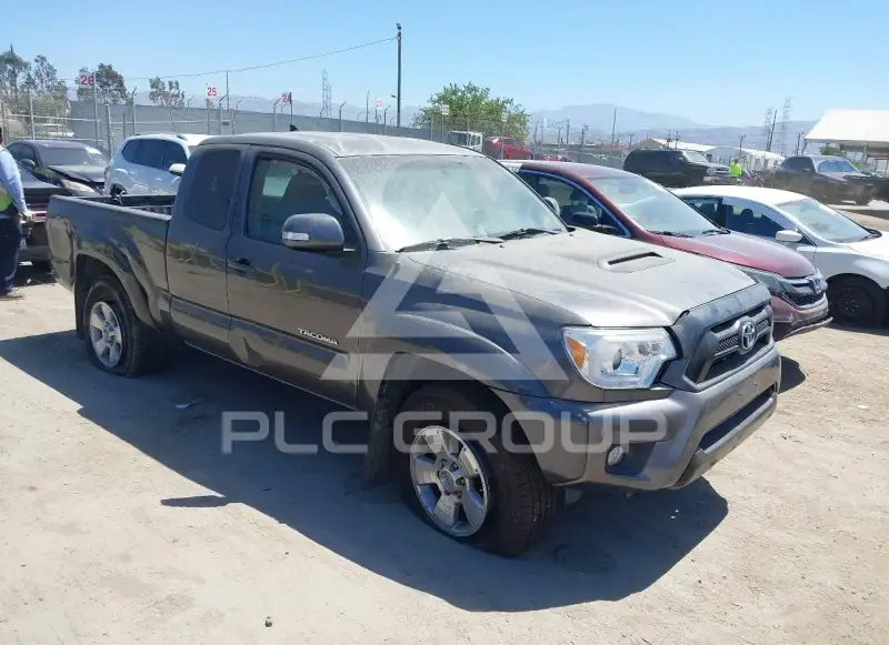 2015 Toyota TACOMA photo
