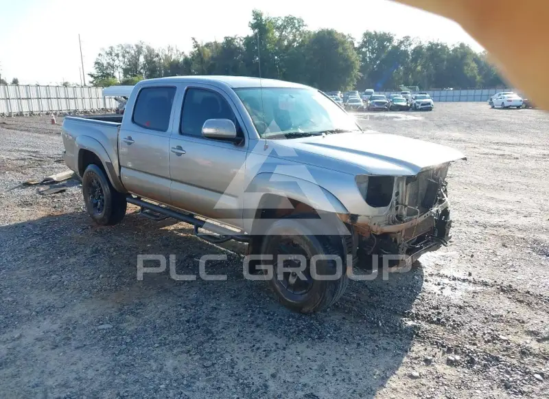 2015 Toyota TACOMA photo