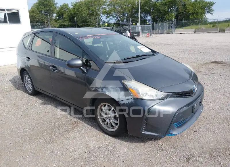2015 Toyota PRIUS фото