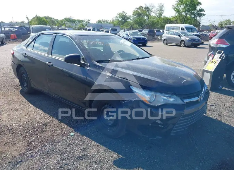 2015 Toyota CAMRY фото
