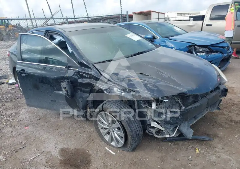 2015 Toyota CAMRY фото